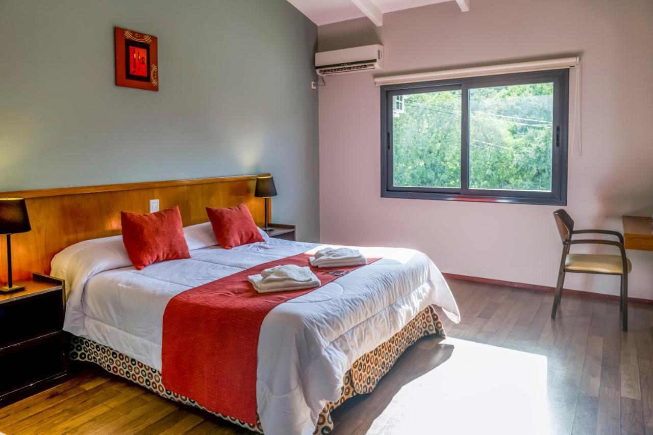 Hotel Distrito Hotel 3*