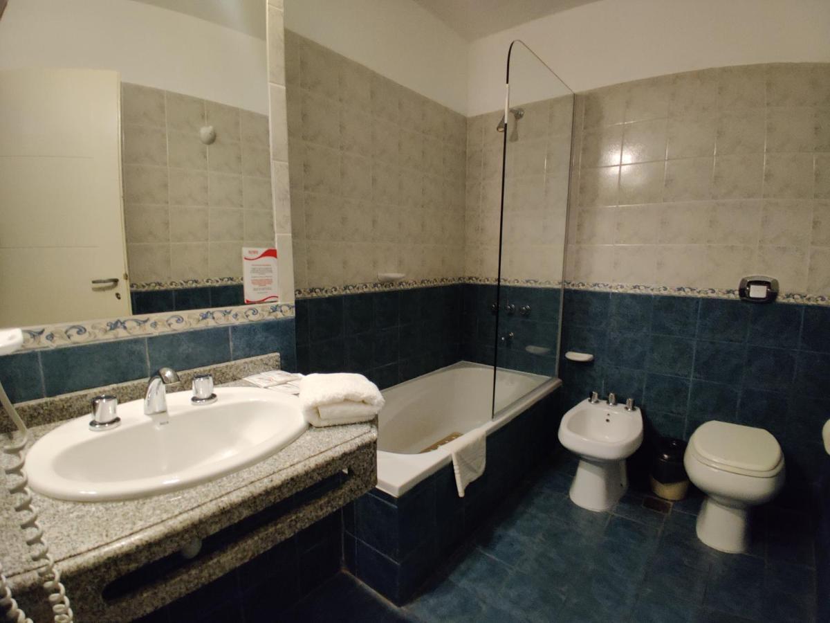 Distrito Hotel 3*