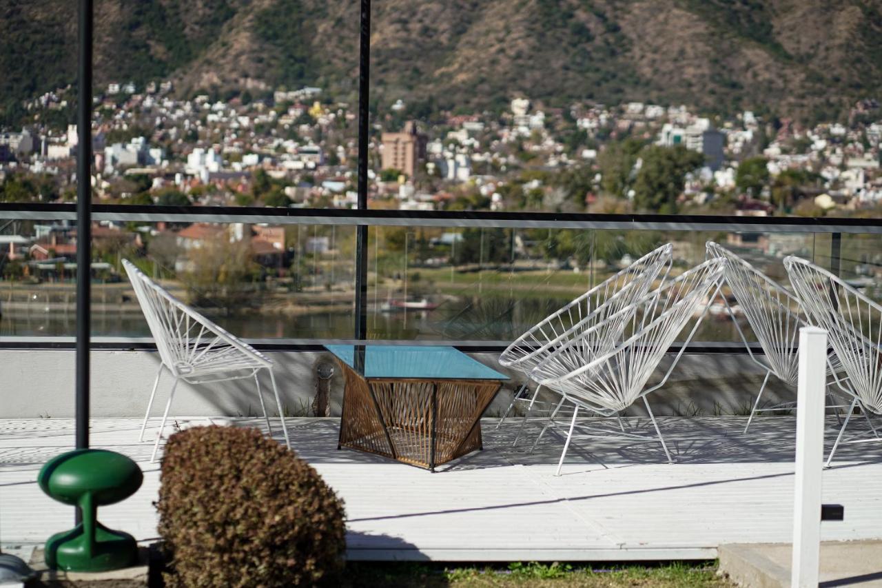 Distrito Hotel 3*